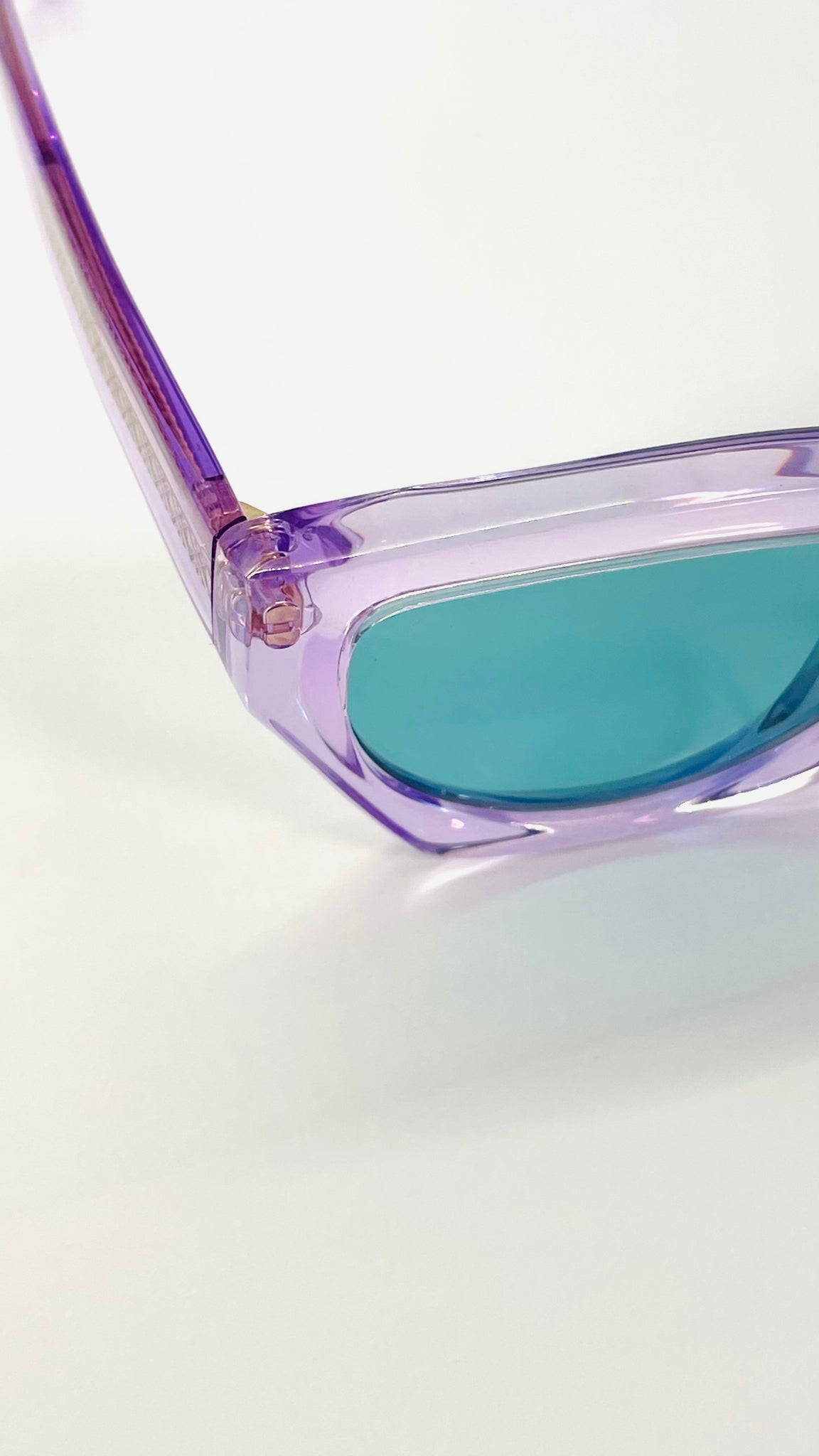 Zimy Lavender/Purple sunglasses